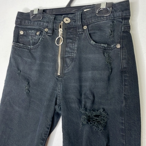 PISTOLA Nico very distressed ring zipper buttons fly cropped jeans - Picture 4 of 11